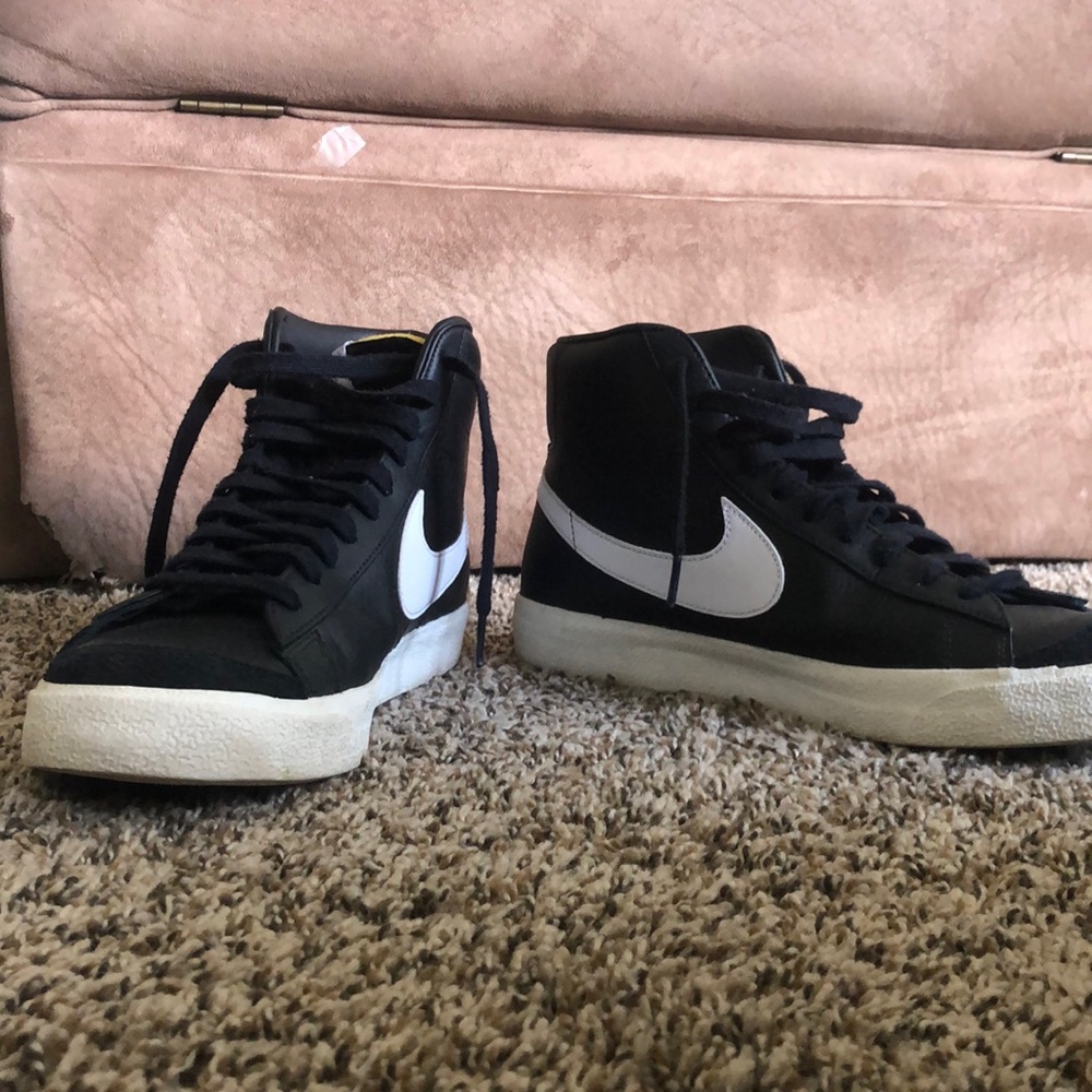 Nike Blazer Mid 77